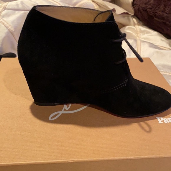 Christian Louboutin Suede Bootie size 36.5 - Picture 5 of 13